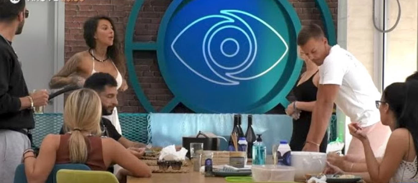 «Κατέβασαν» άρον άρον το live streaming του «Big Brother» – Παίκτρια εμφανίστηκε χωρίς τίποτα (φωτο)